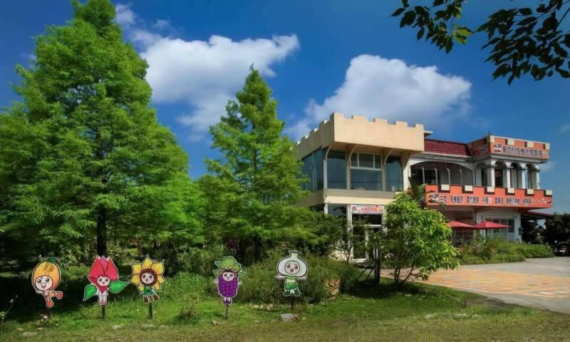 Fairy Story Village Farm B&B Dongshan  Exterior foto